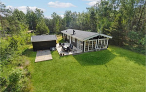3 Bedroom Lovely Home In Hadsund Hadsund